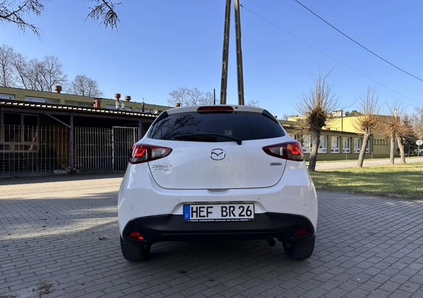 Mazda 2 cena 47999 przebieg: 111600, rok produkcji 2017 z Warszawa małe 254
